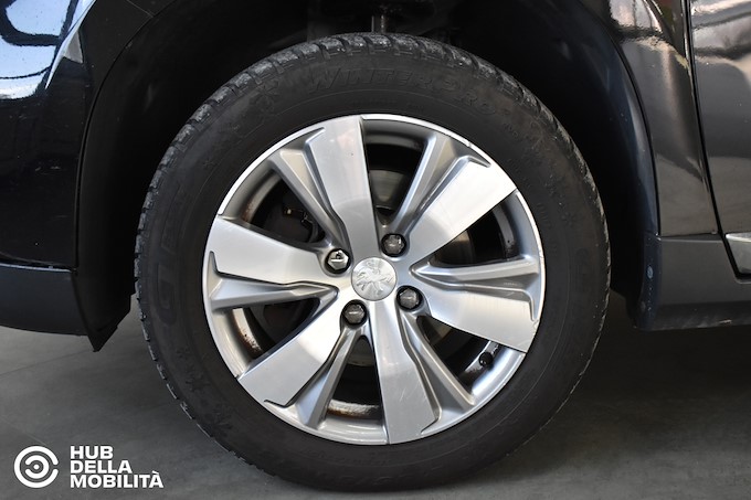 PEUGEOT BlueHDi 120 S&S Allure